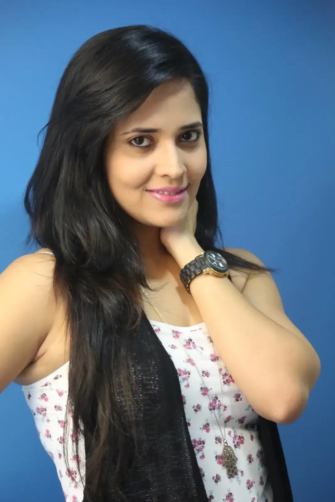 TELUGU TV ANCHOR ANASUYA LONG HAIR PHOTOSHOOT 7